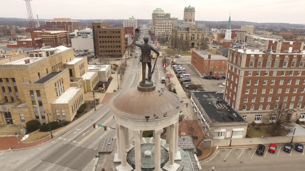 statue in hamilton